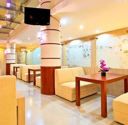 Hotel Marina Ambon Exterior photo
