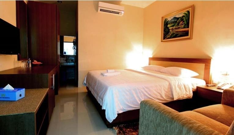 Hotel Marina Ambon Room photo